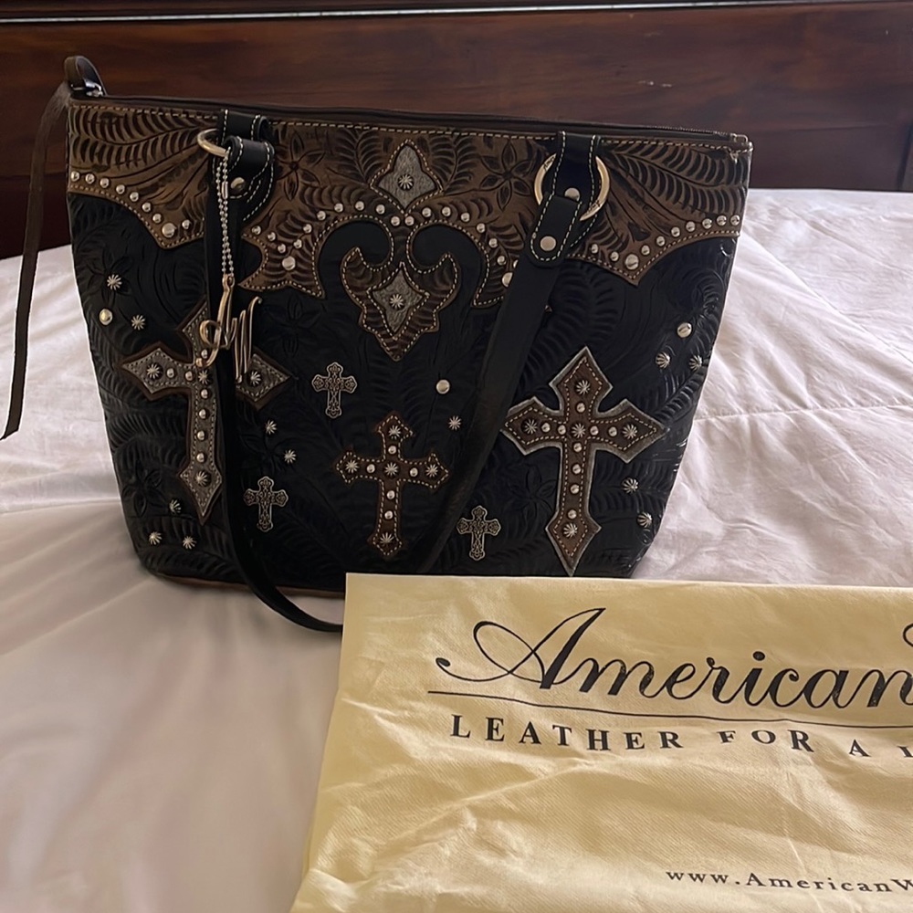 American West Tote
